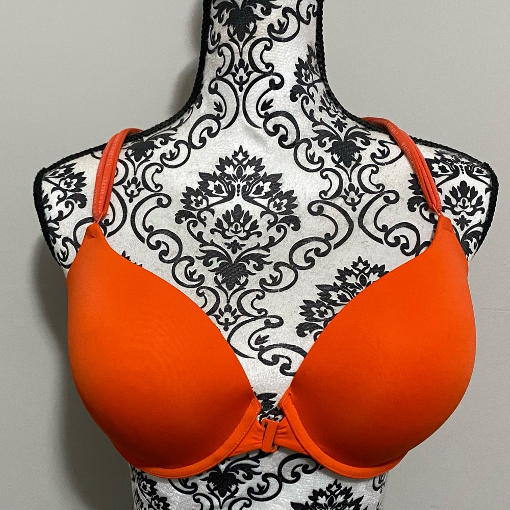 Woman’s Victoria Secret Bra